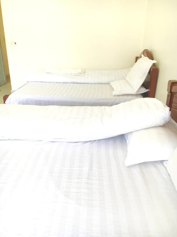 Huyen Tram Guesthouse Dồng Van Bagian luar foto